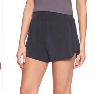 Athleta Serenity Shorts Black Size Small